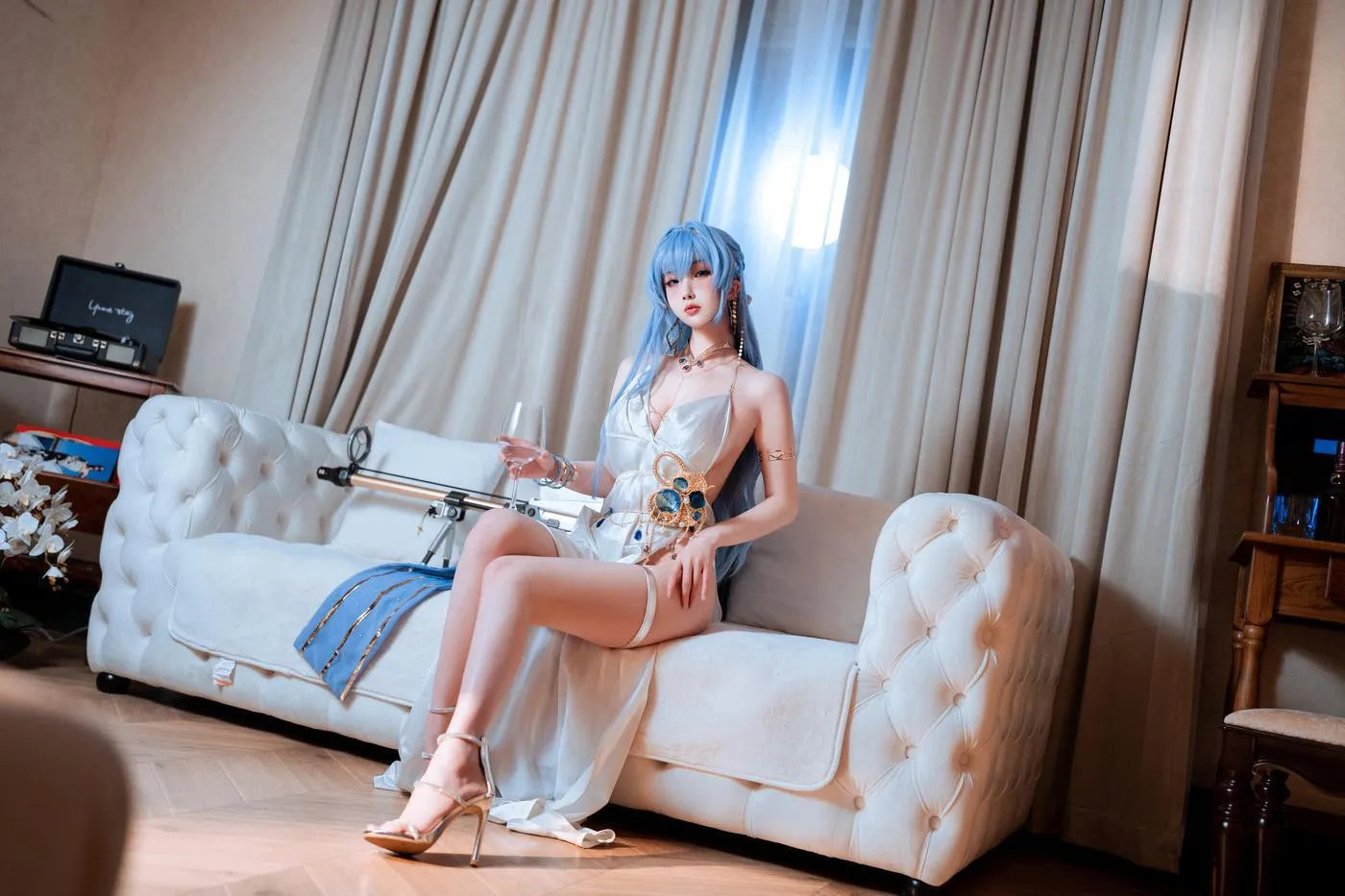 rioko凉凉子 – NO.115 海伦礼服-正片 [35P]插图9
